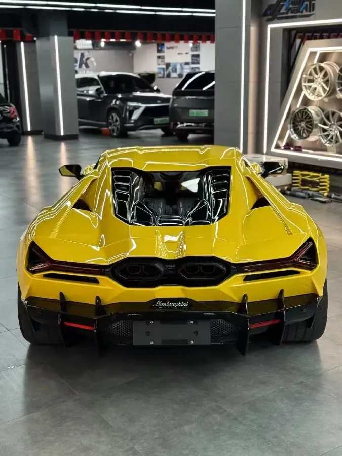 2023 Lamborghini Revuelto 6.5L 826HP V12 8DCT PHEV 3.8KWH,autocango,china used car exporter,china ev exporter,chinese used car exporter,chinese used ev exporter