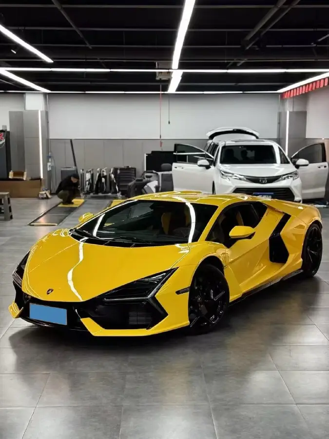 2023 Lamborghini Revuelto 6.5L 826HP V12 8DCT PHEV 3.8KWH