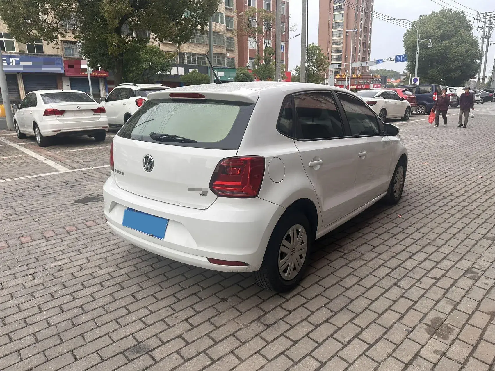 2018 VOLKSWAGEN POLO thumbnail 3