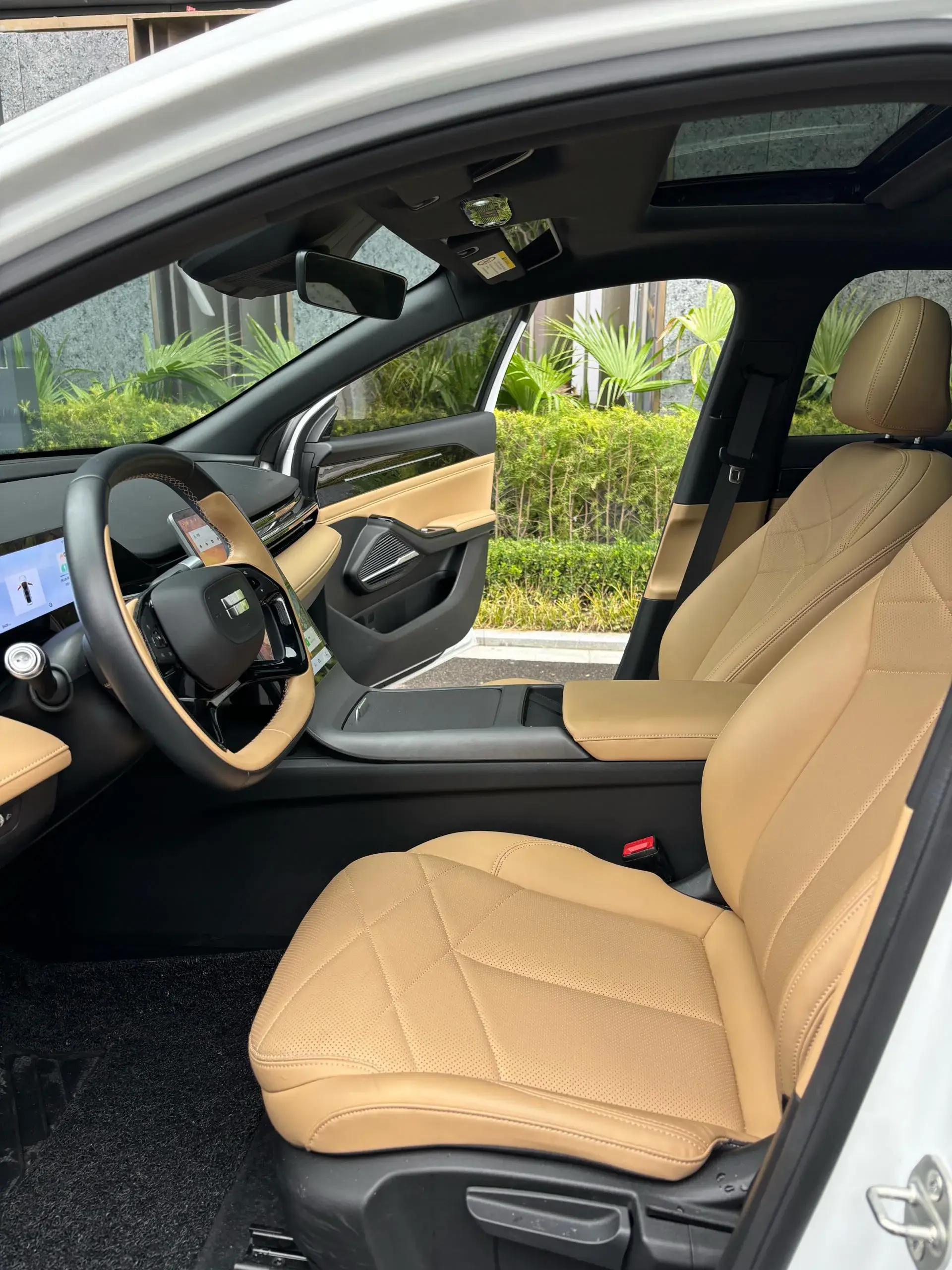 2023 GEELY GALAXY thumbnail 4