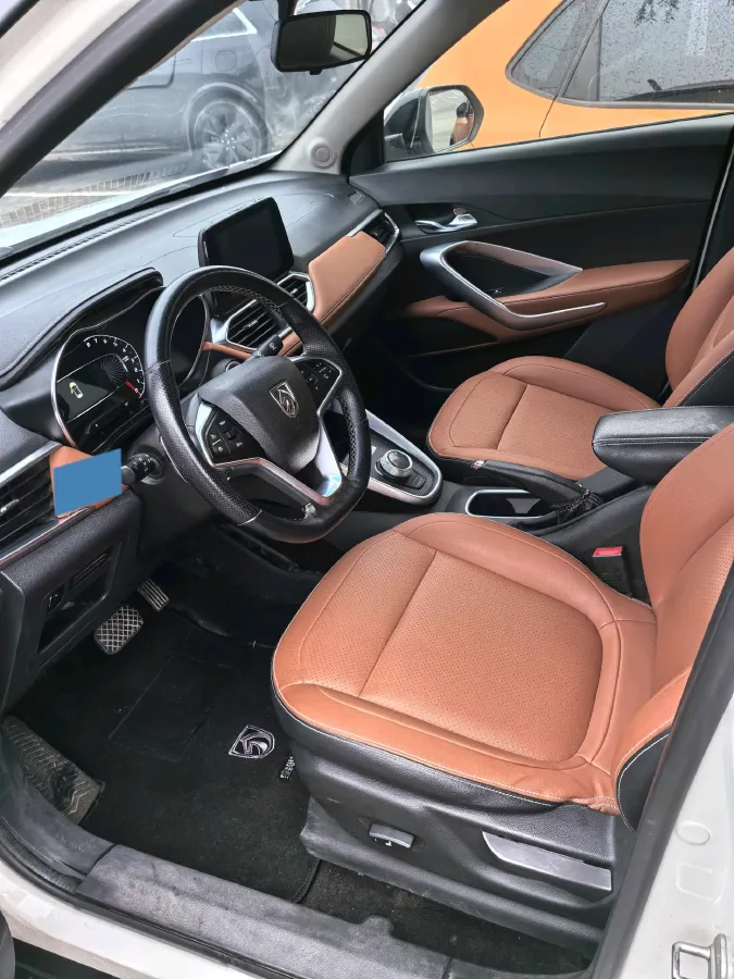 2018 Bestune B30 1.6L 109HP L4 5MT,autocango,china used car exporter,china ev exporter,chinese used car exporter,chinese used ev exporter