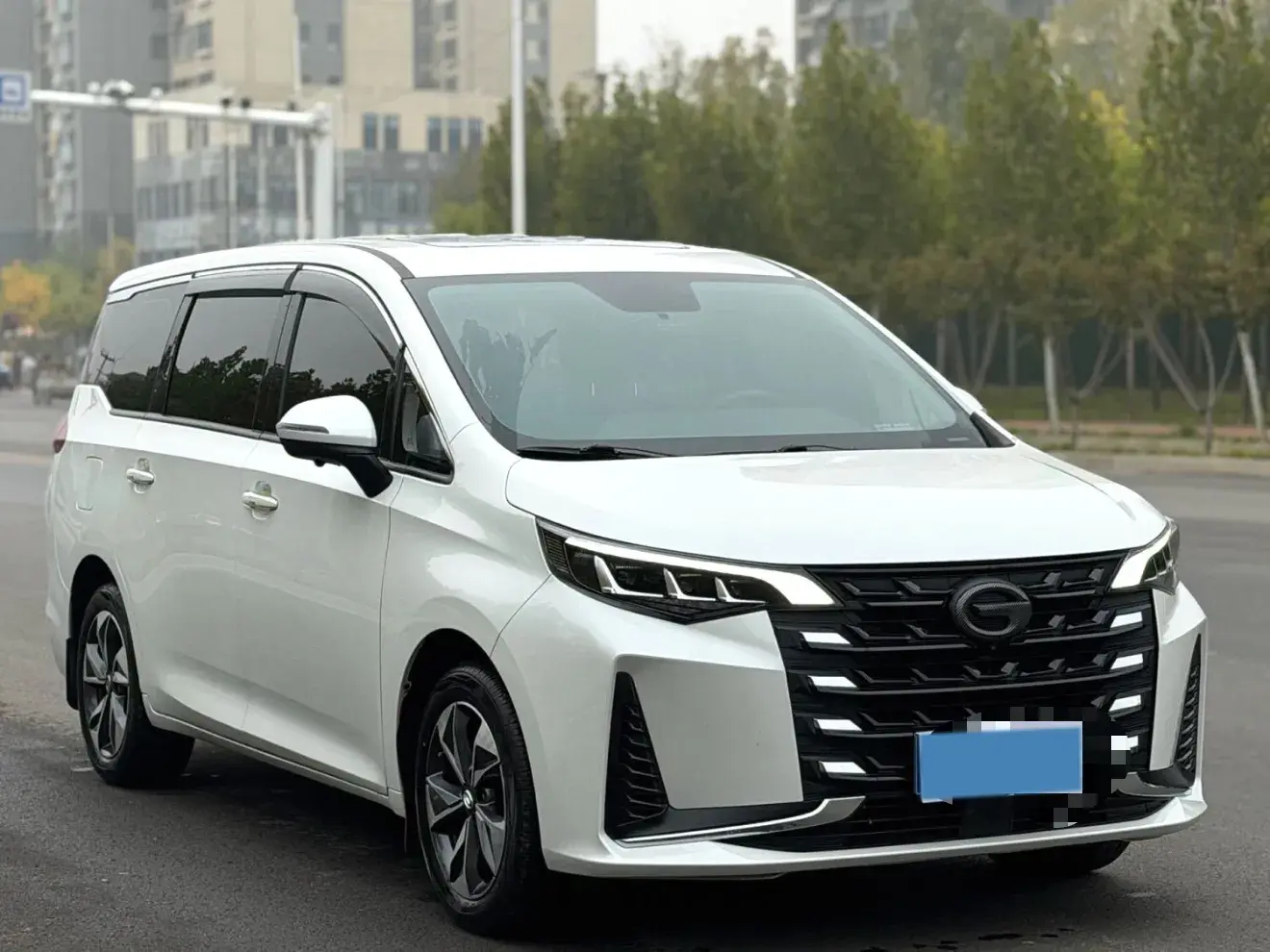 2023 GAC TRUMPCHI thumbnail 3