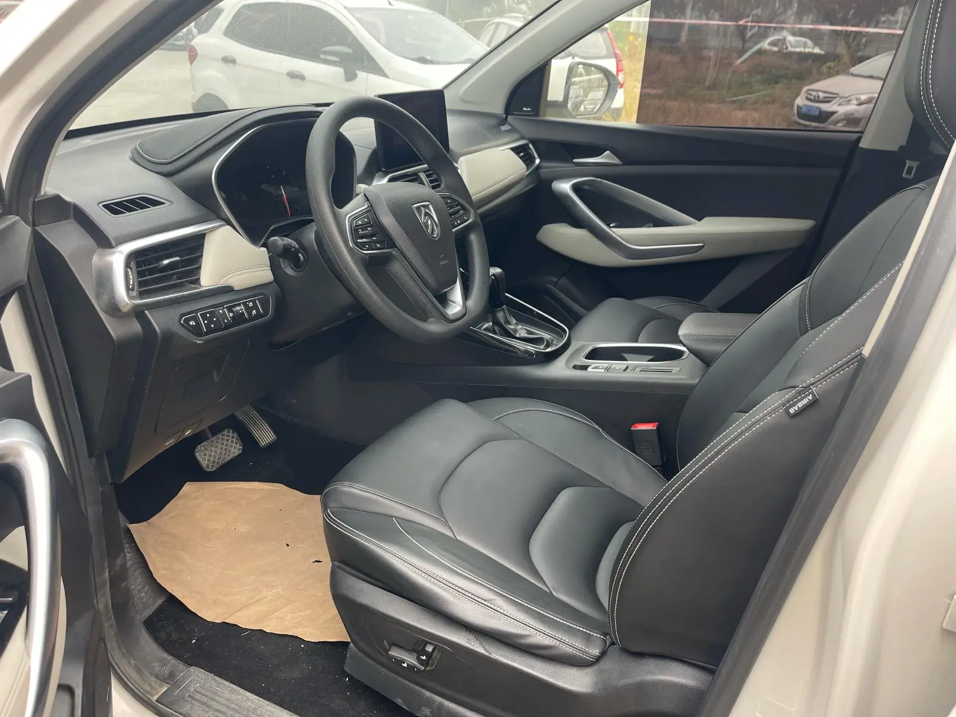 2019 BAOJUN 530 thumbnail 4