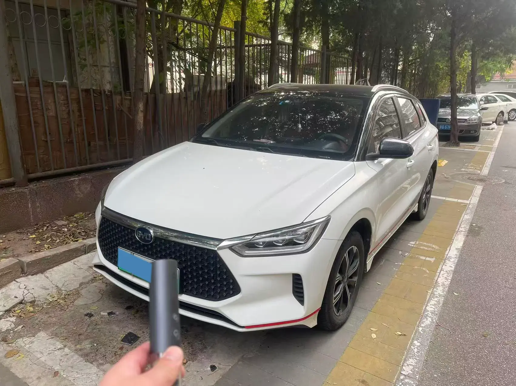 2019 BYD E2 view 1