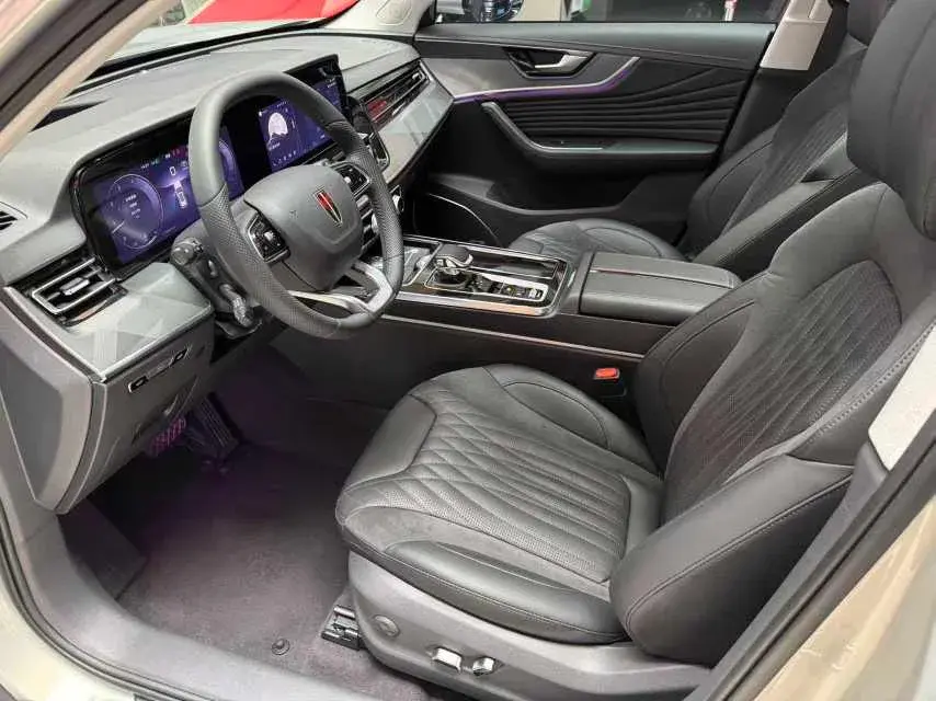 2023 HONGQI HS5 thumbnail 4