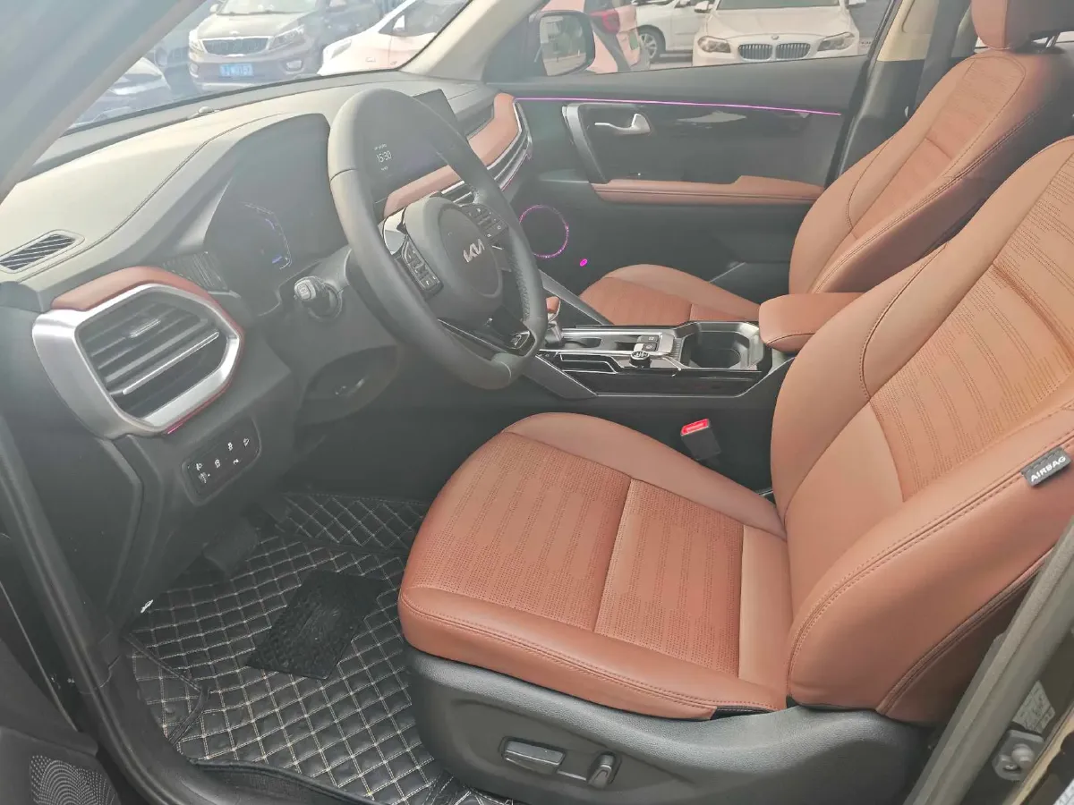 2021 Kia Sportage R 2.0L 161HP L4 6AT,autocango,china used car exporter,china ev exporter,chinese used car exporter,chinese used ev exporter