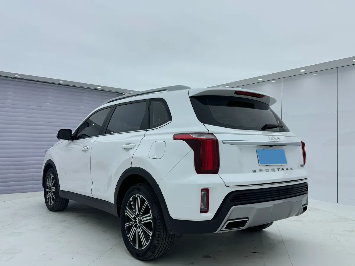 2021 Kia Sportage R 2.0L 161HP L4 6AT,autocango,china used car exporter,china ev exporter,chinese used car exporter,chinese used ev exporter