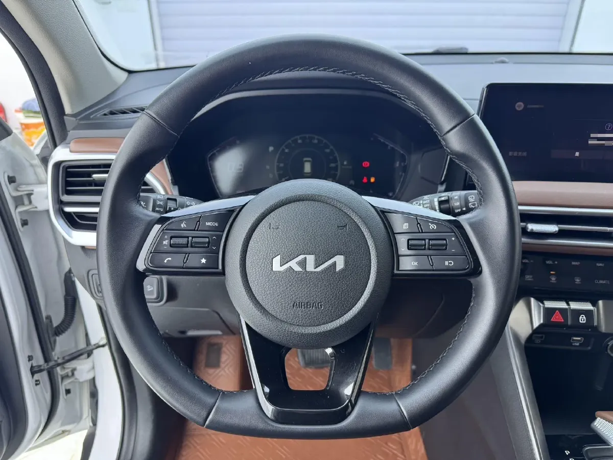 2021 Kia Sportage R 2.0L 161HP L4 6AT,autocango,china used car exporter,china ev exporter,chinese used car exporter,chinese used ev exporter