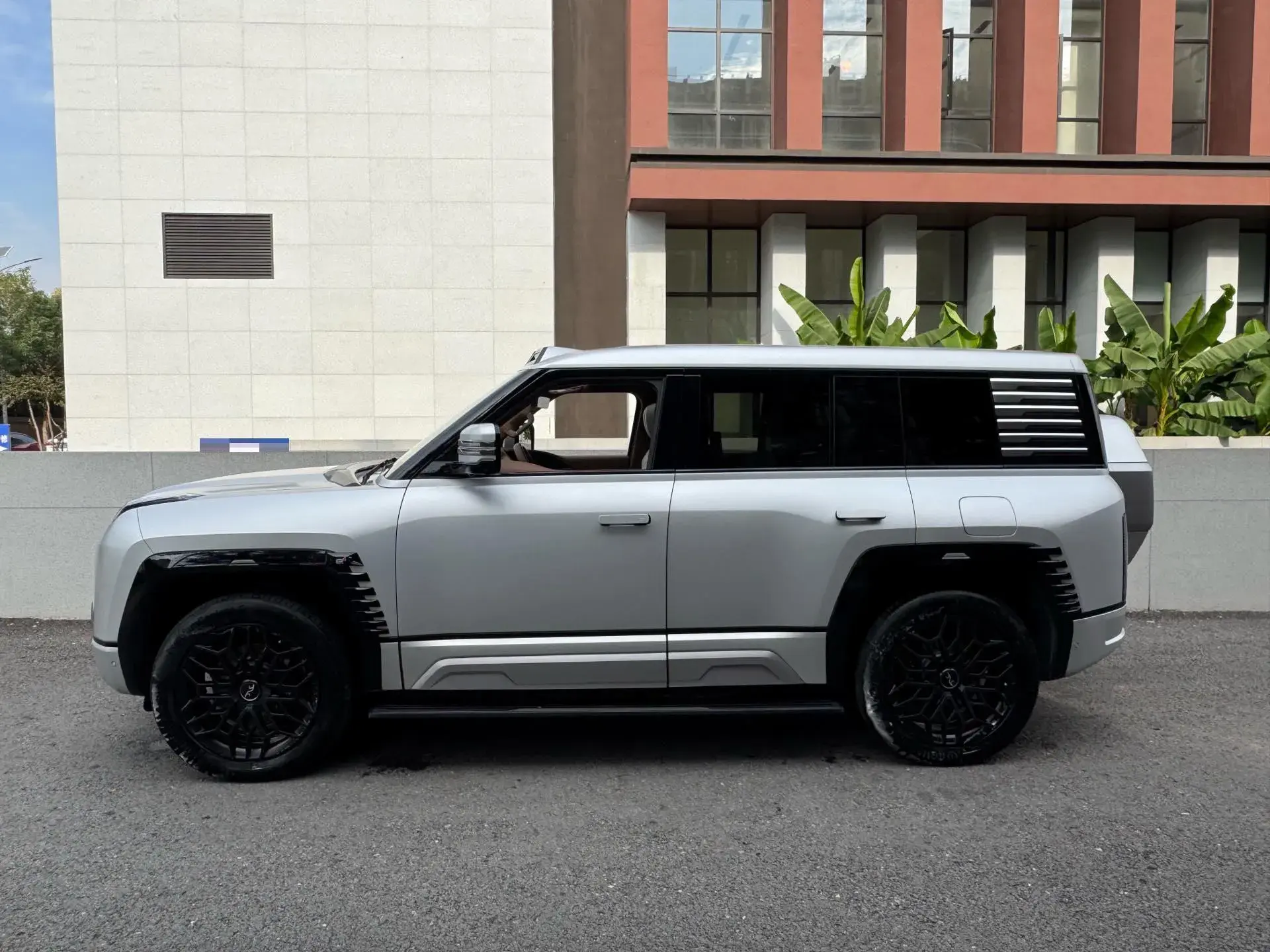 2023 YANGWANG U8 thumbnail 3