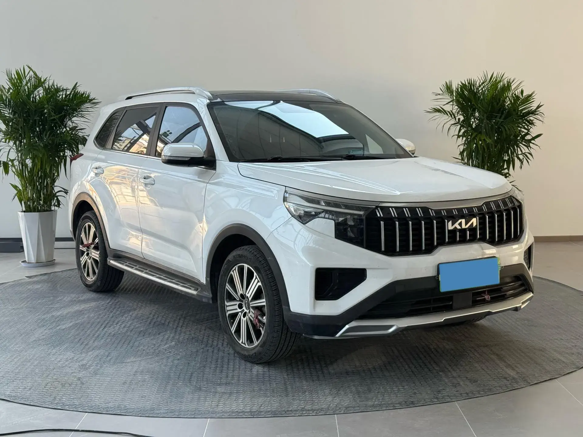 2021 KIA SPORTAGE thumbnail 2