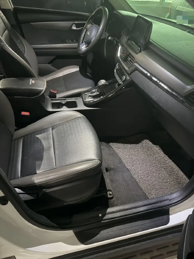 2019 Kia Sportage R 2.0L 160HP L4 6AT,autocango,china used car exporter,china ev exporter,chinese used car exporter,chinese used ev exporter