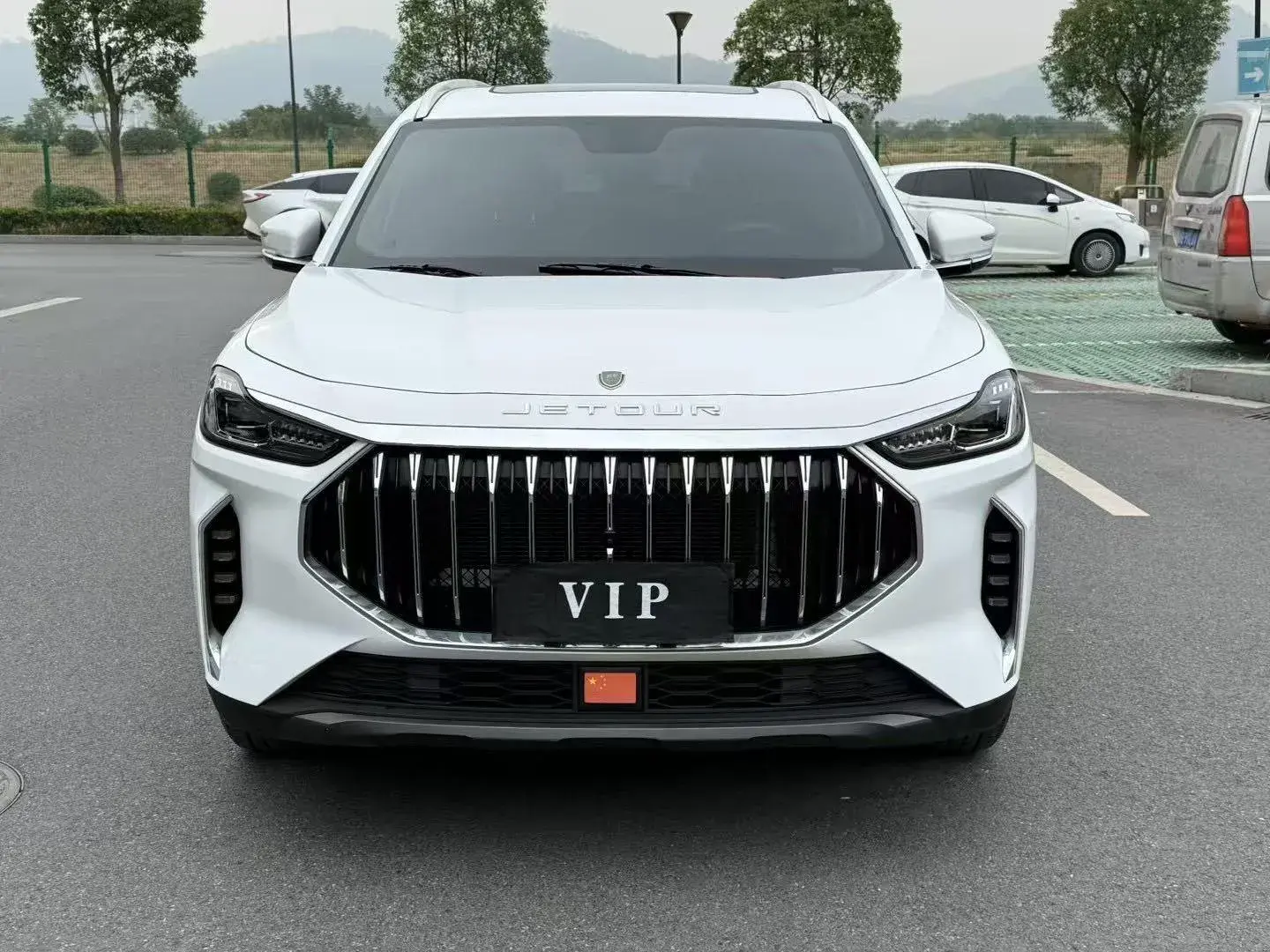 2024 JETOUR X70 thumbnail 2