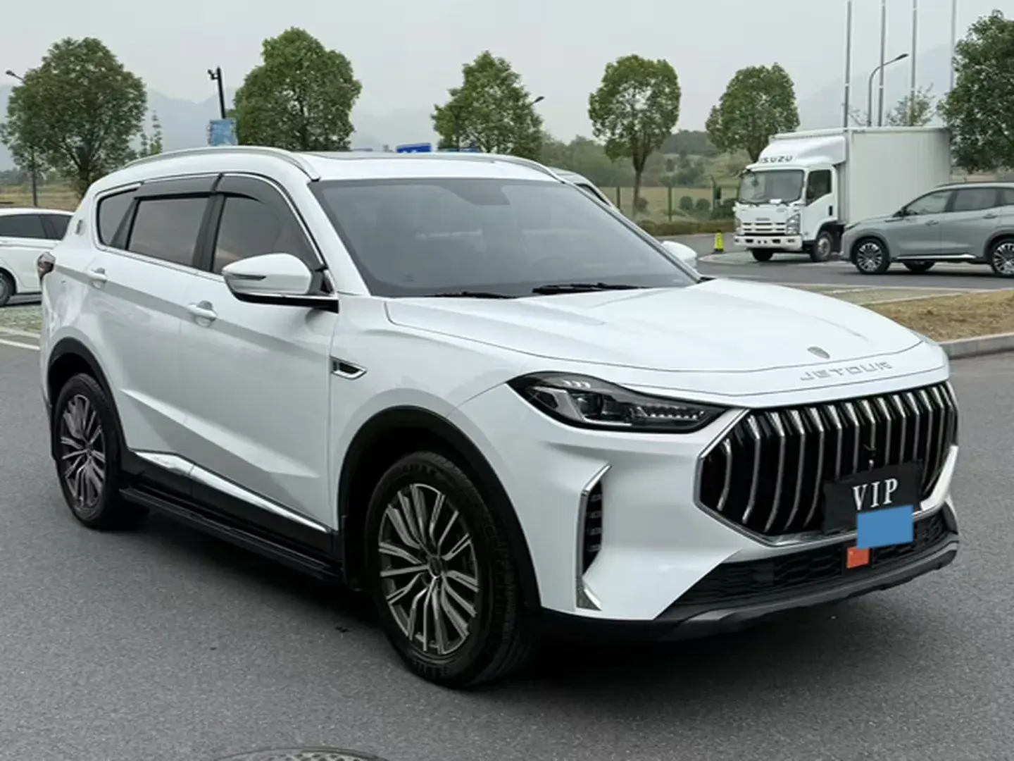 2024 JETOUR X70 thumbnail 3