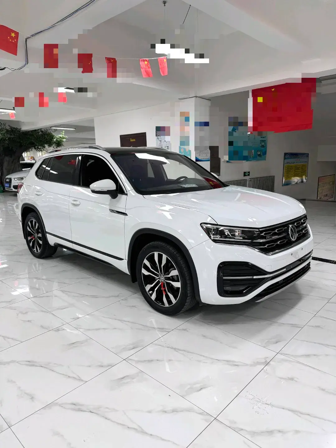 2019 VOLKSWAGEN TAYRON thumbnail 2