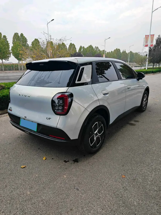 2025 Aion AION UT BEV,autocango,china used car exporter,china ev exporter,chinese used car exporter,chinese used ev exporter