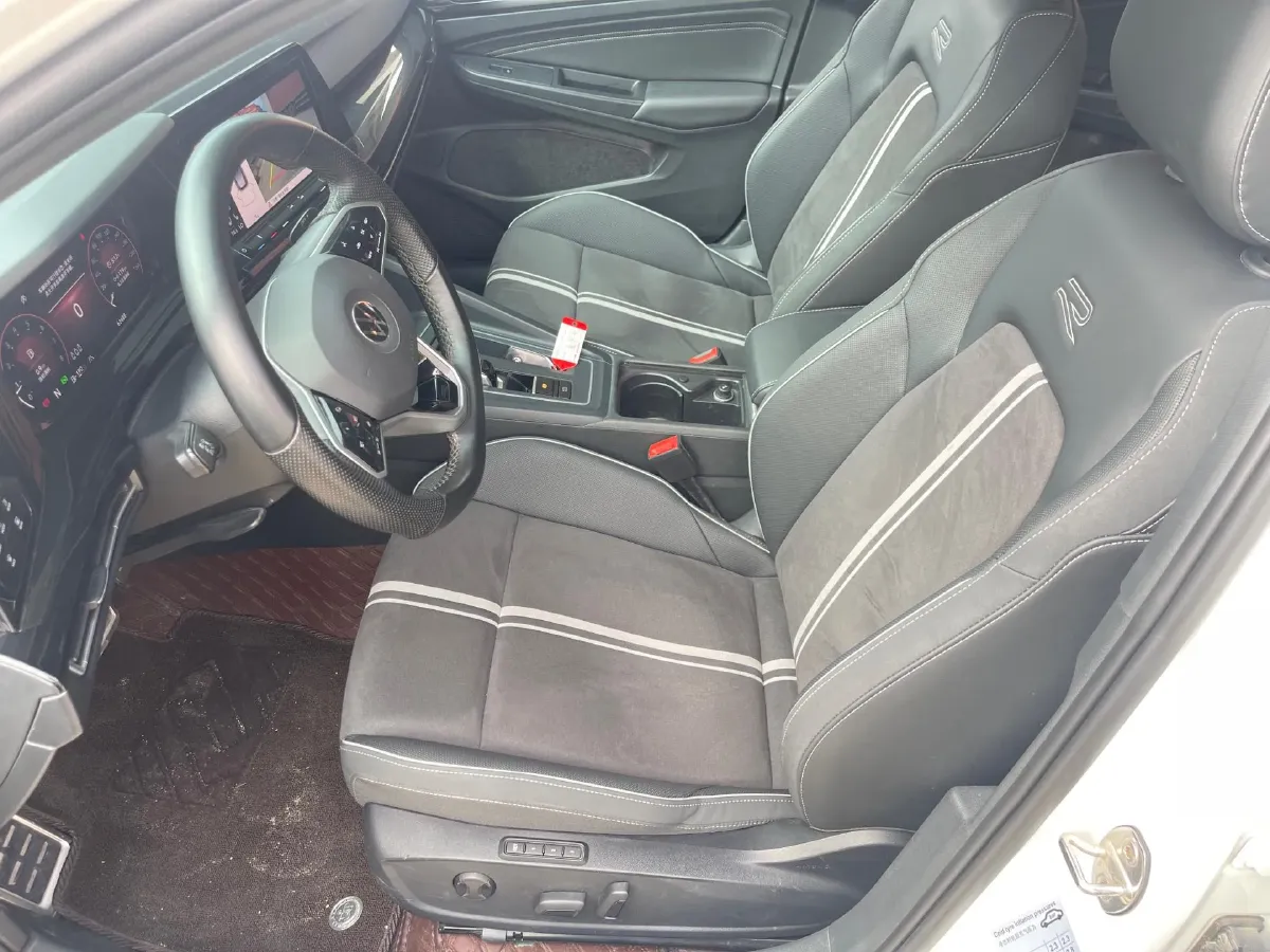 2023 Volkswagen Golf 1.4T 150HP L4 7DCT,autocango,china used car exporter,china ev exporter,chinese used car exporter,chinese used ev exporter