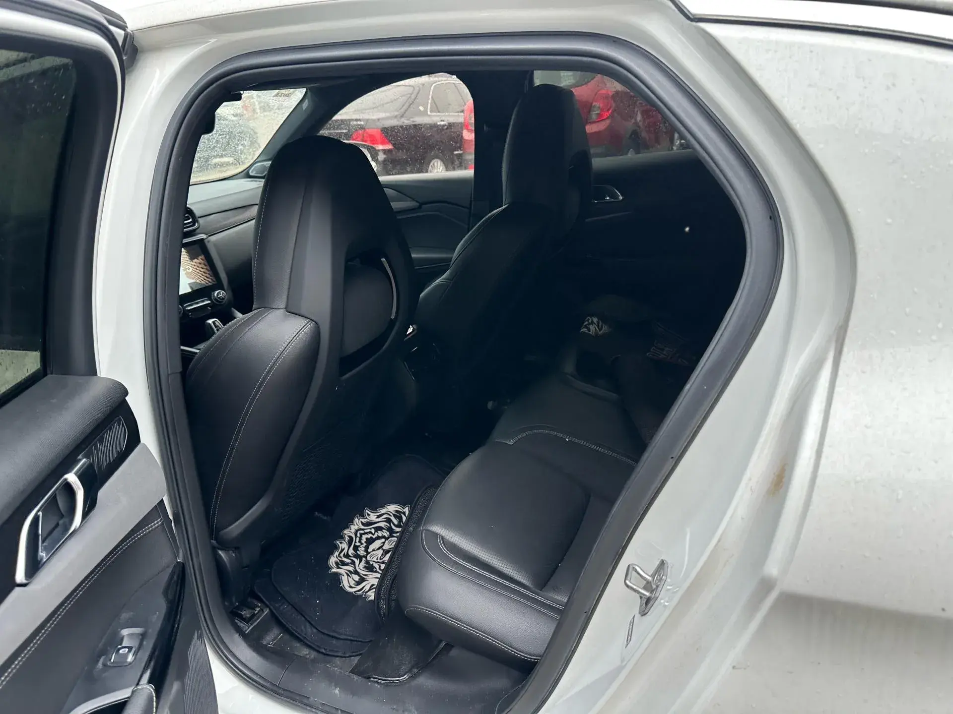 2021 LYNK&CO 03 thumbnail 4