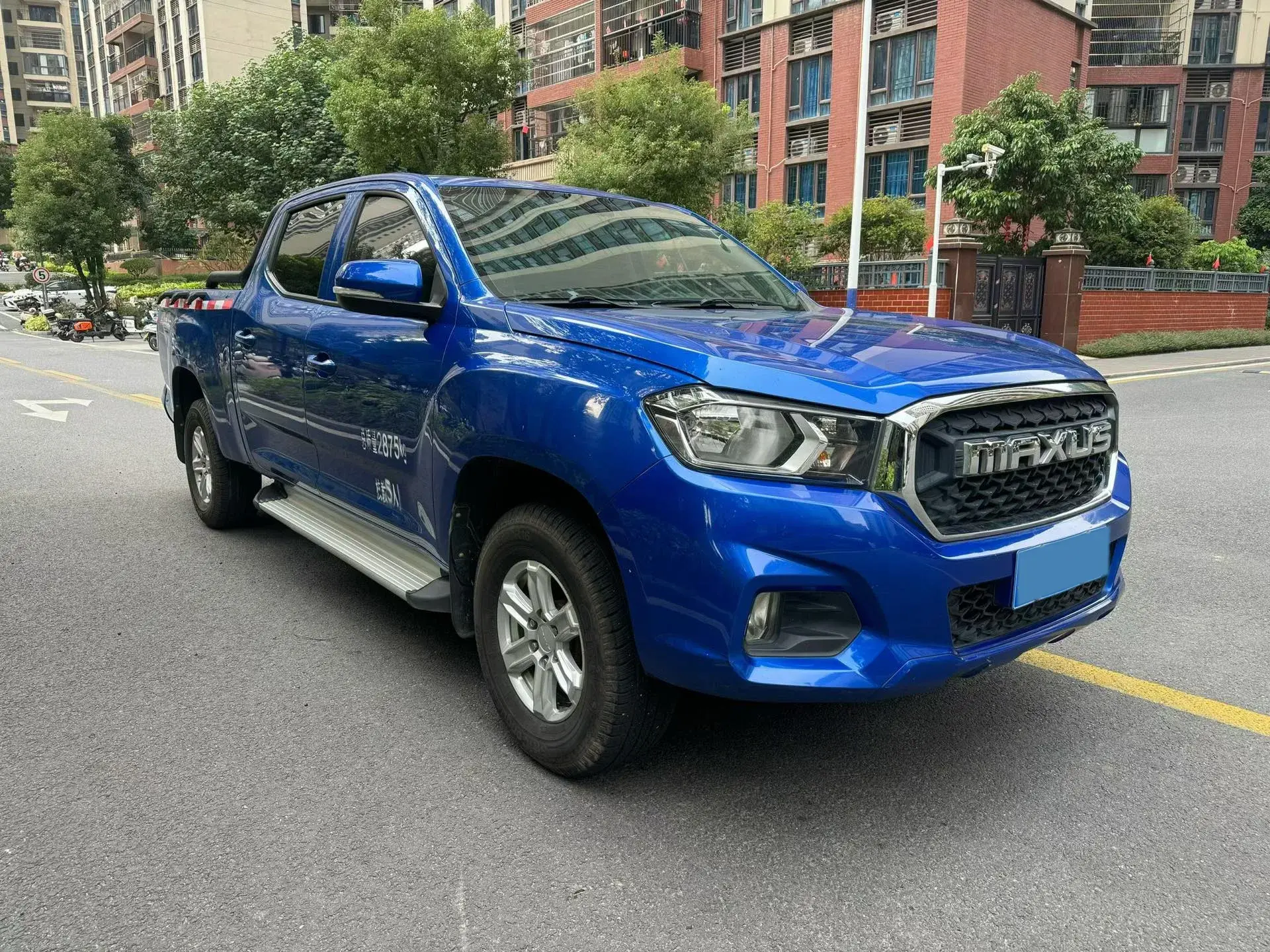 2021 MAXUS T70 thumbnail 3