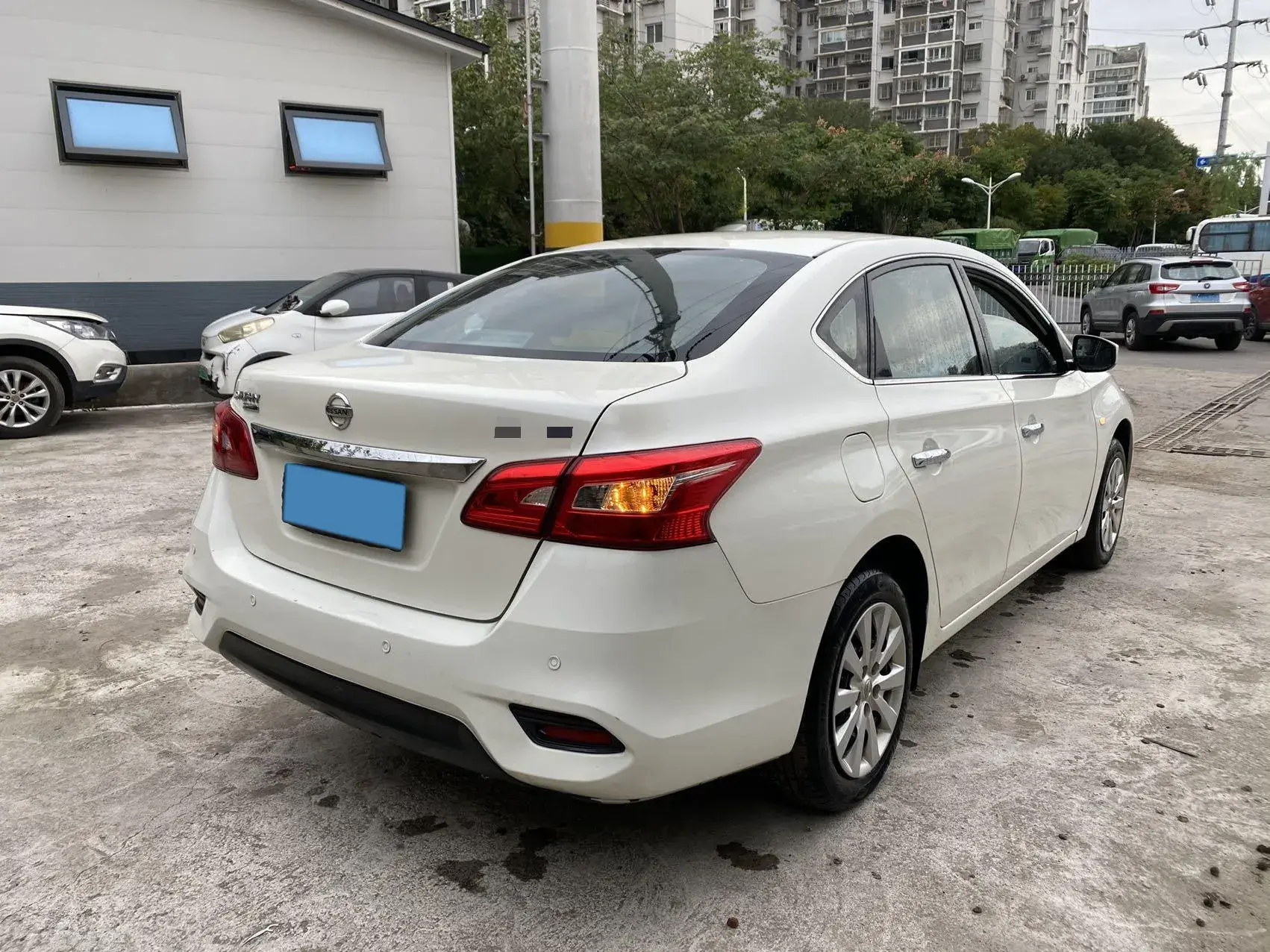 2022 NISSAN SYLPHY thumbnail 4