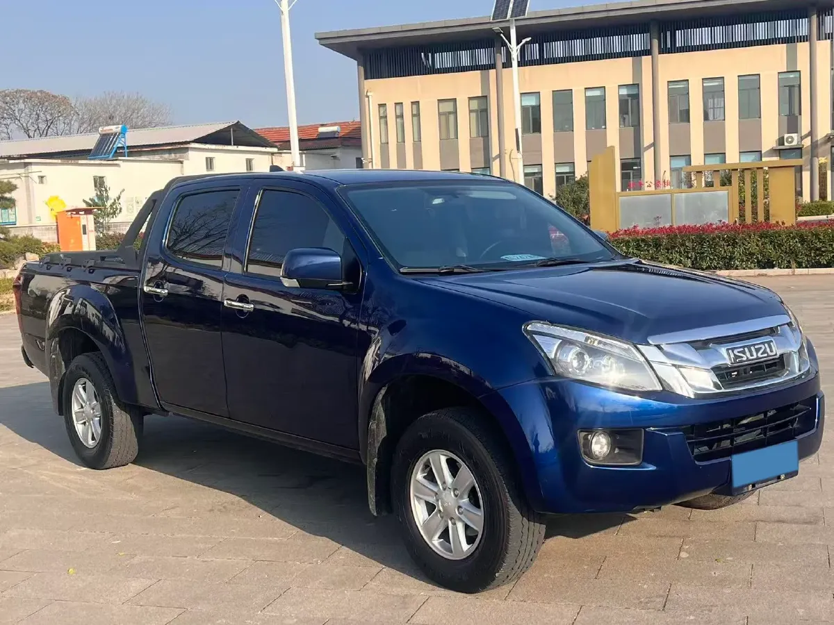 2020 Isuzu LingTuo 2.5T 150HP L4 6AT,autocango,china used car exporter,china ev exporter,chinese used car exporter,chinese used ev exporter