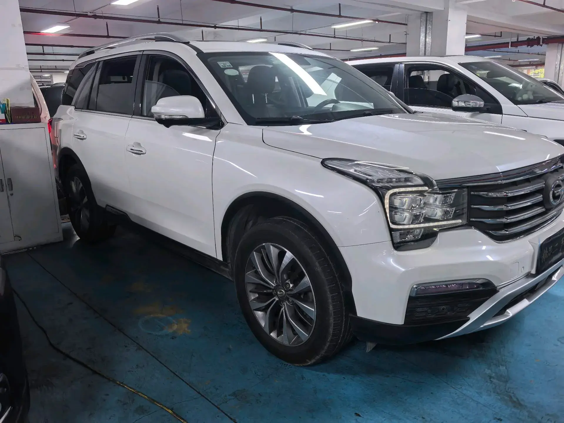 2017 GAC TRUMPCHI thumbnail 3