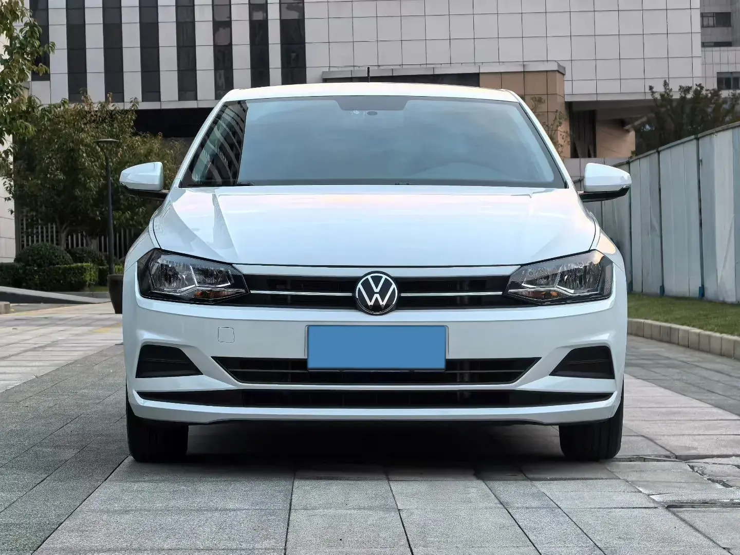 2023 VOLKSWAGEN POLO thumbnail 2