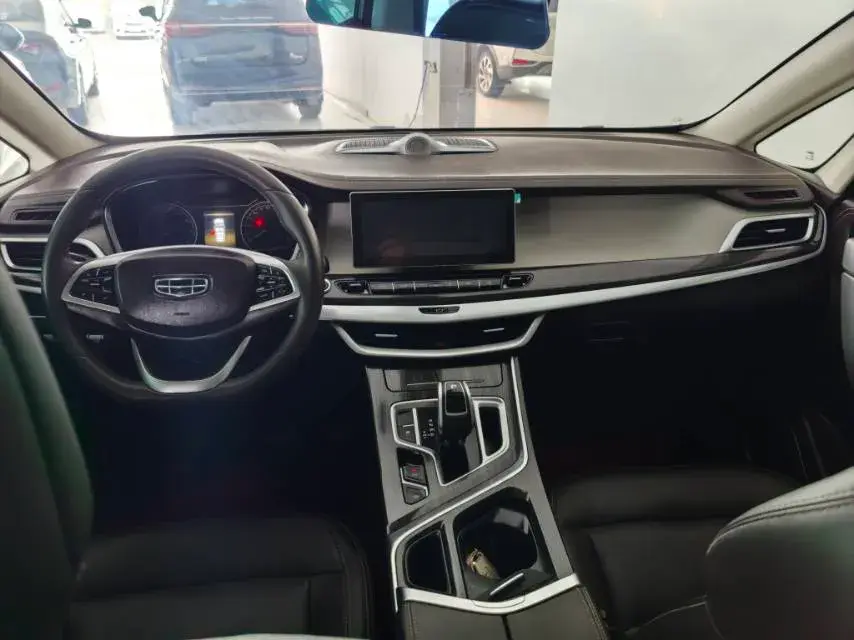 2021 GEELY JIAJI thumbnail 4