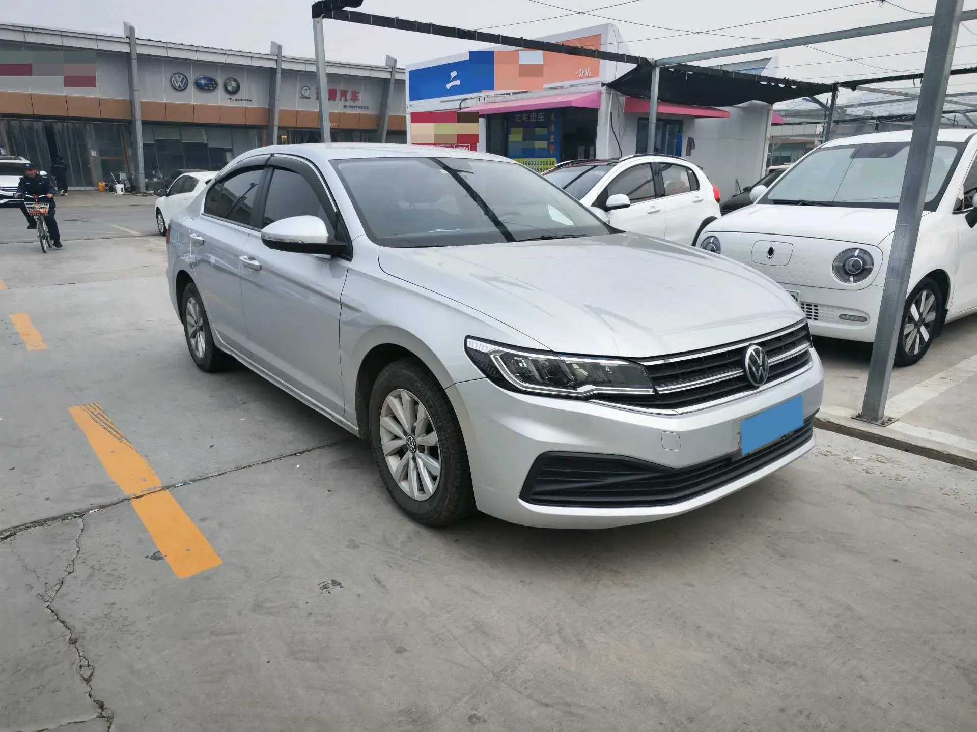 2021 VOLKSWAGEN BORA thumbnail 2