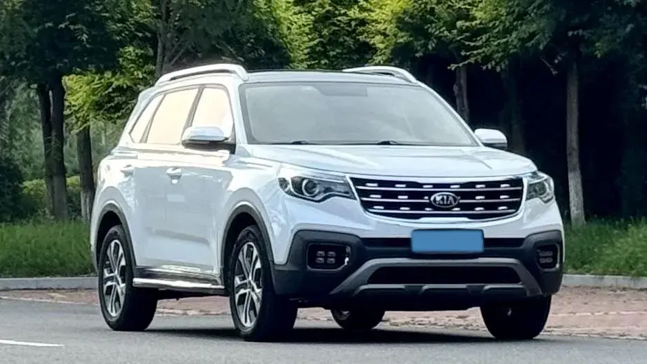 2018 KIA SPORTAGE thumbnail 3