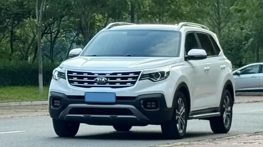2018 KIA SPORTAGE view 1
