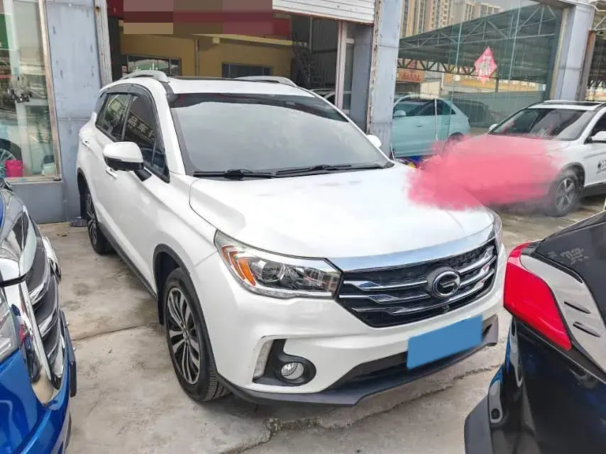 2017 GAC TRUMPCHI thumbnail 2