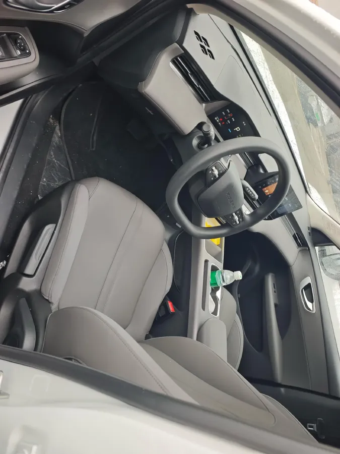 2025 Roewe E6 BEV,autocango,china used car exporter,china ev exporter,chinese used car exporter,chinese used ev exporter