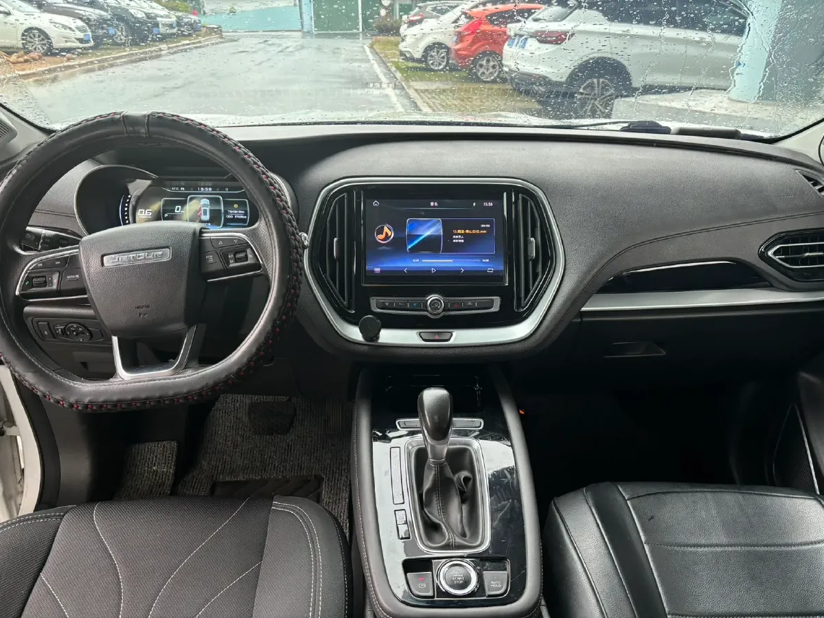 2019 Jetour X70 1.5T 156HP L4 6DCT,autocango,china used car exporter,china ev exporter,chinese used car exporter,chinese used ev exporter