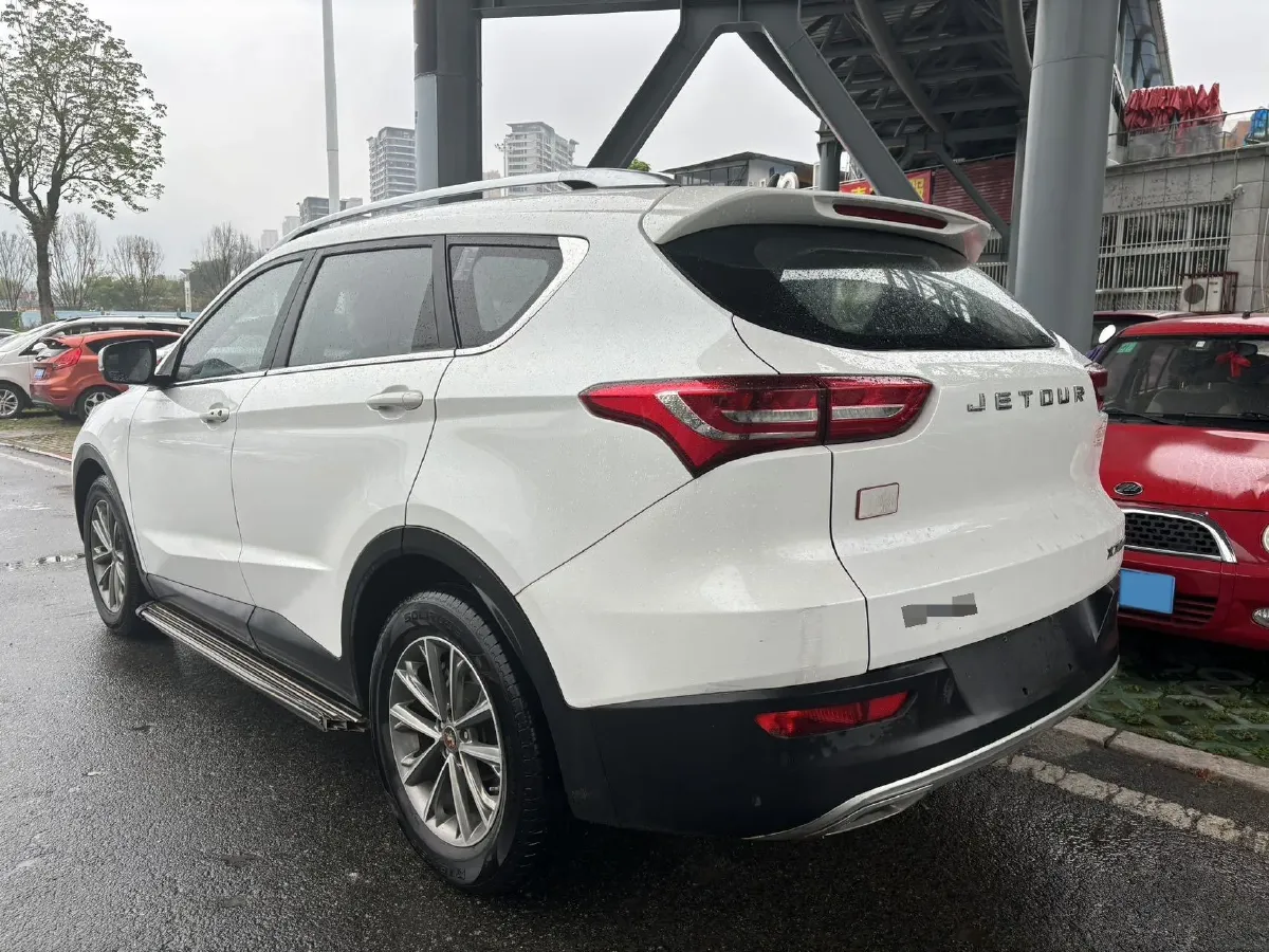 2019 Jetour X70 1.5T 156HP L4 6DCT,autocango,china used car exporter,china ev exporter,chinese used car exporter,chinese used ev exporter