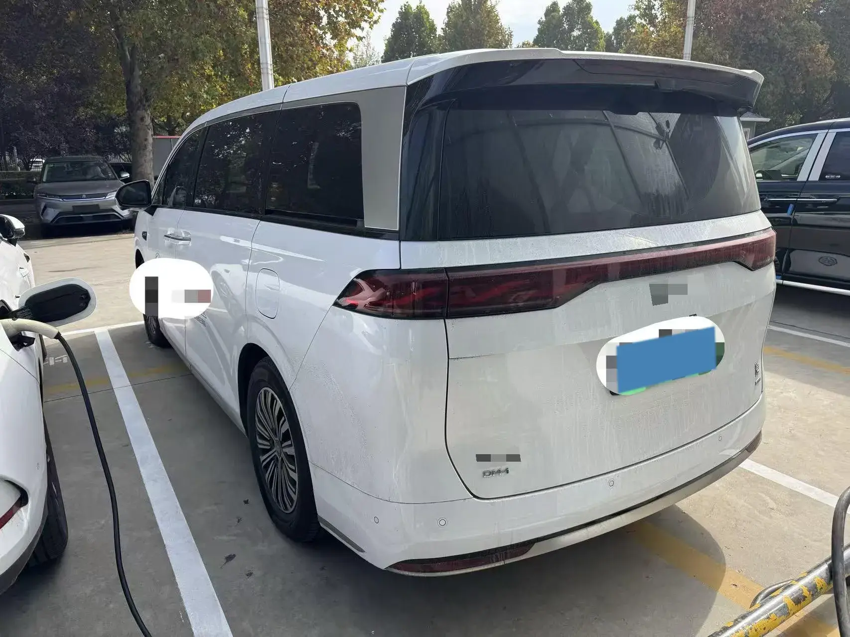 2025 BYD XIA thumbnail 3