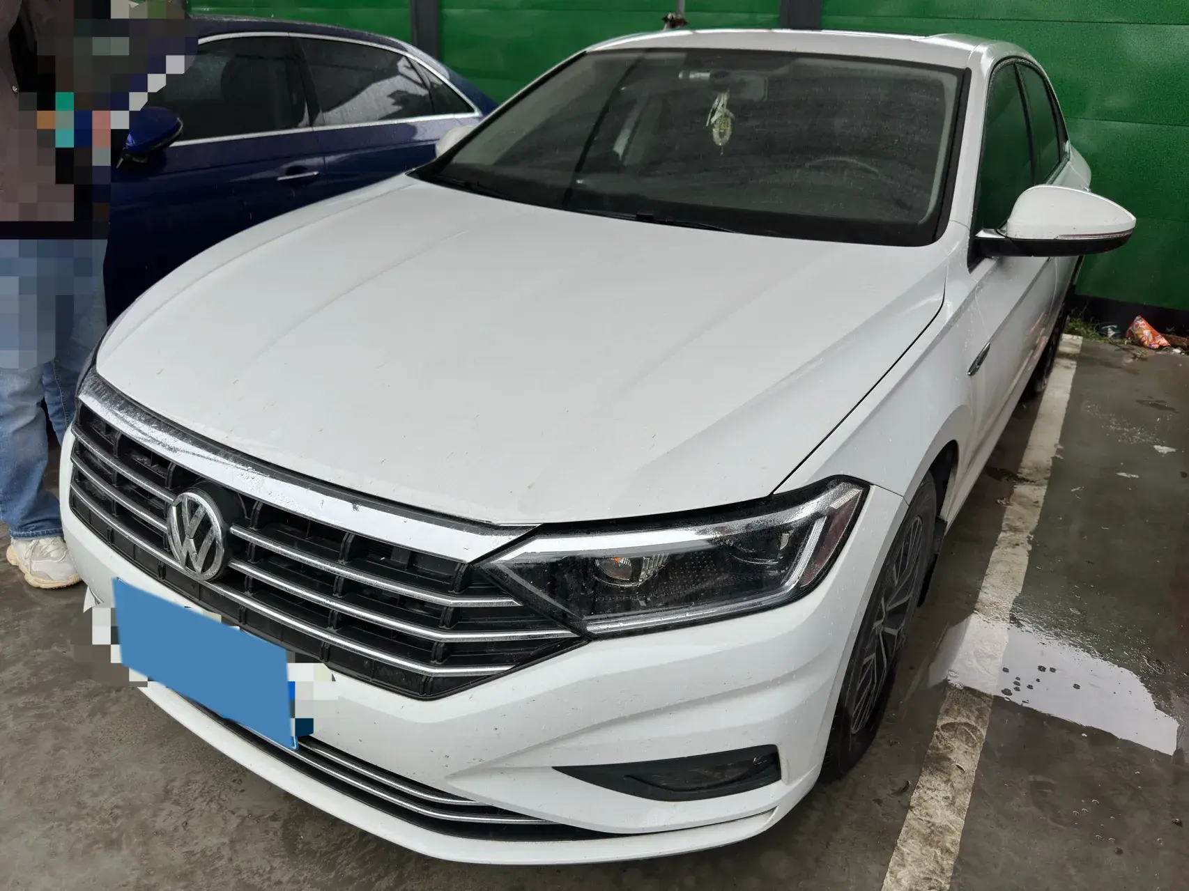 2020 VOLKSWAGEN SAGITAR view 1