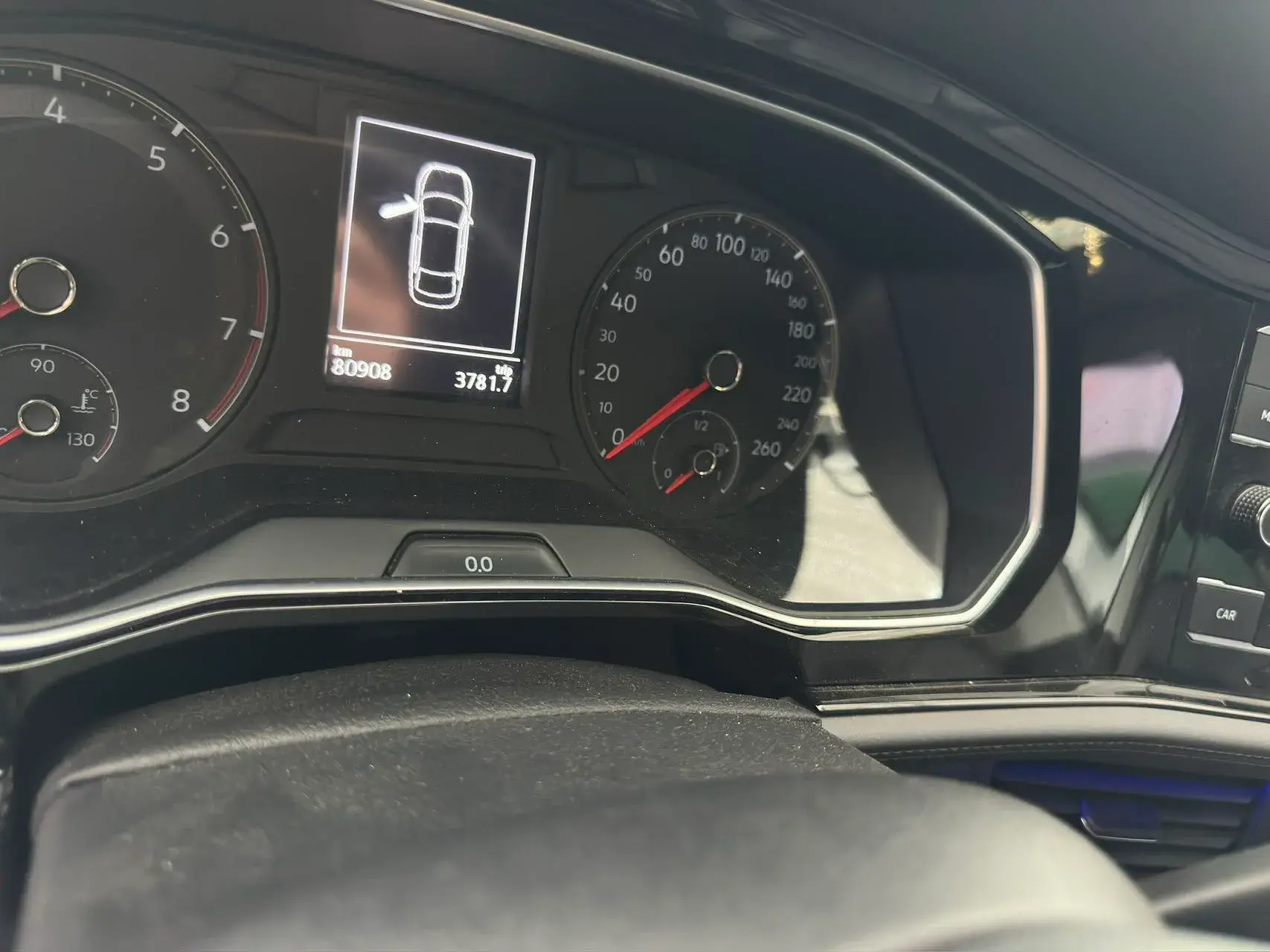 2020 VOLKSWAGEN SAGITAR thumbnail 4