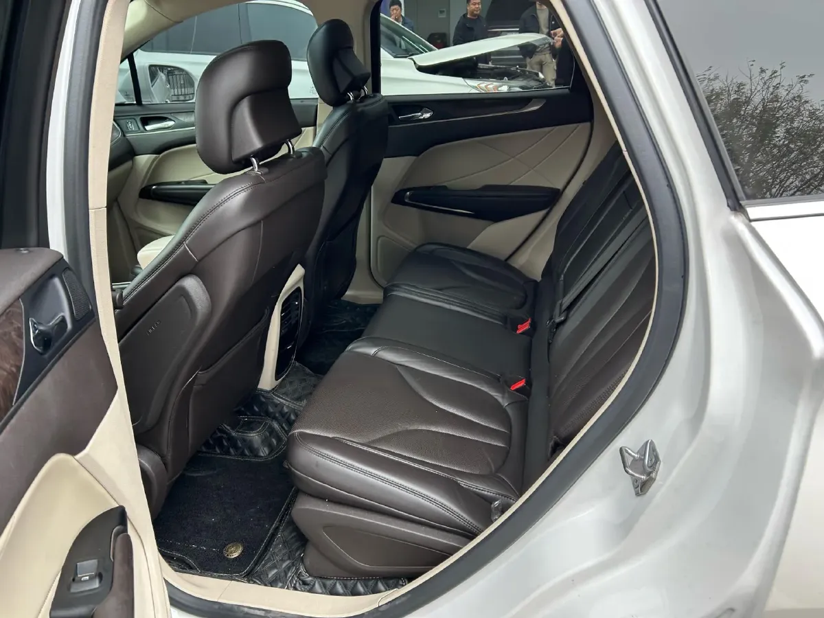 2017 Lincoln MKC 2.0T 253HP L4 6AT,autocango,china used car exporter,china ev exporter,chinese used car exporter,chinese used ev exporter