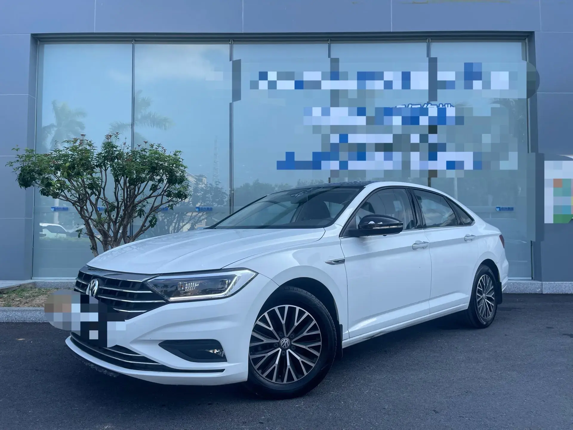 2020 VOLKSWAGEN SAGITAR view 1