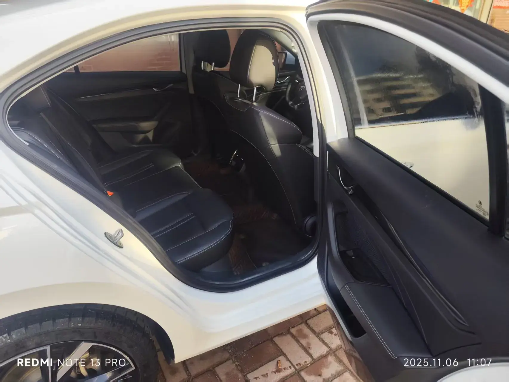 2021 SKODA OCTAVIA thumbnail 4