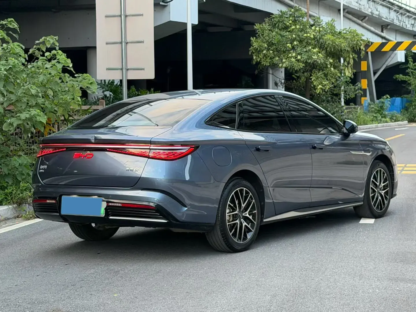 2025 BYD SEAL07 thumbnail 4