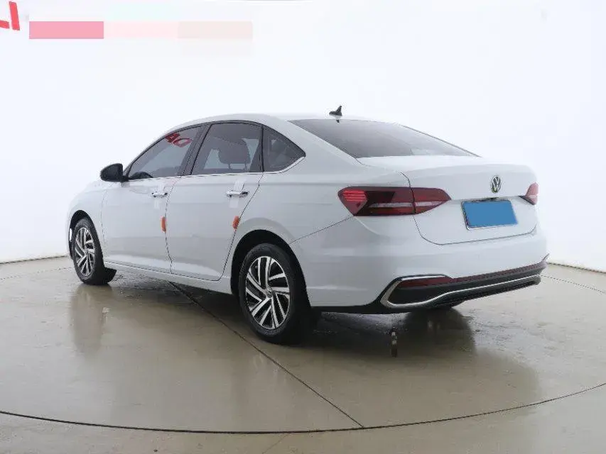 2024 VOLKSWAGEN LAVIDA thumbnail 4