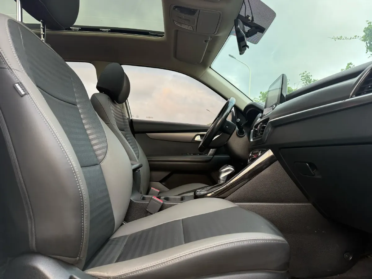 2019 Kia Sportage R 2.0L 160HP L4 6AT,autocango,china used car exporter,china ev exporter,chinese used car exporter,chinese used ev exporter