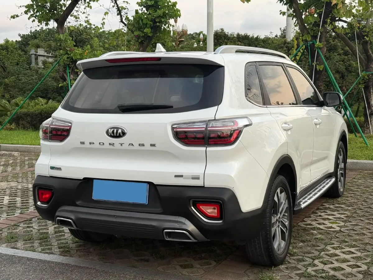 2019 Kia Sportage R 2.0L 160HP L4 6AT,autocango,china used car exporter,china ev exporter,chinese used car exporter,chinese used ev exporter