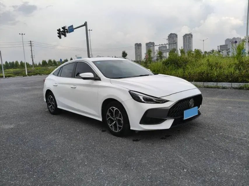 2021 MG 5 thumbnail 2