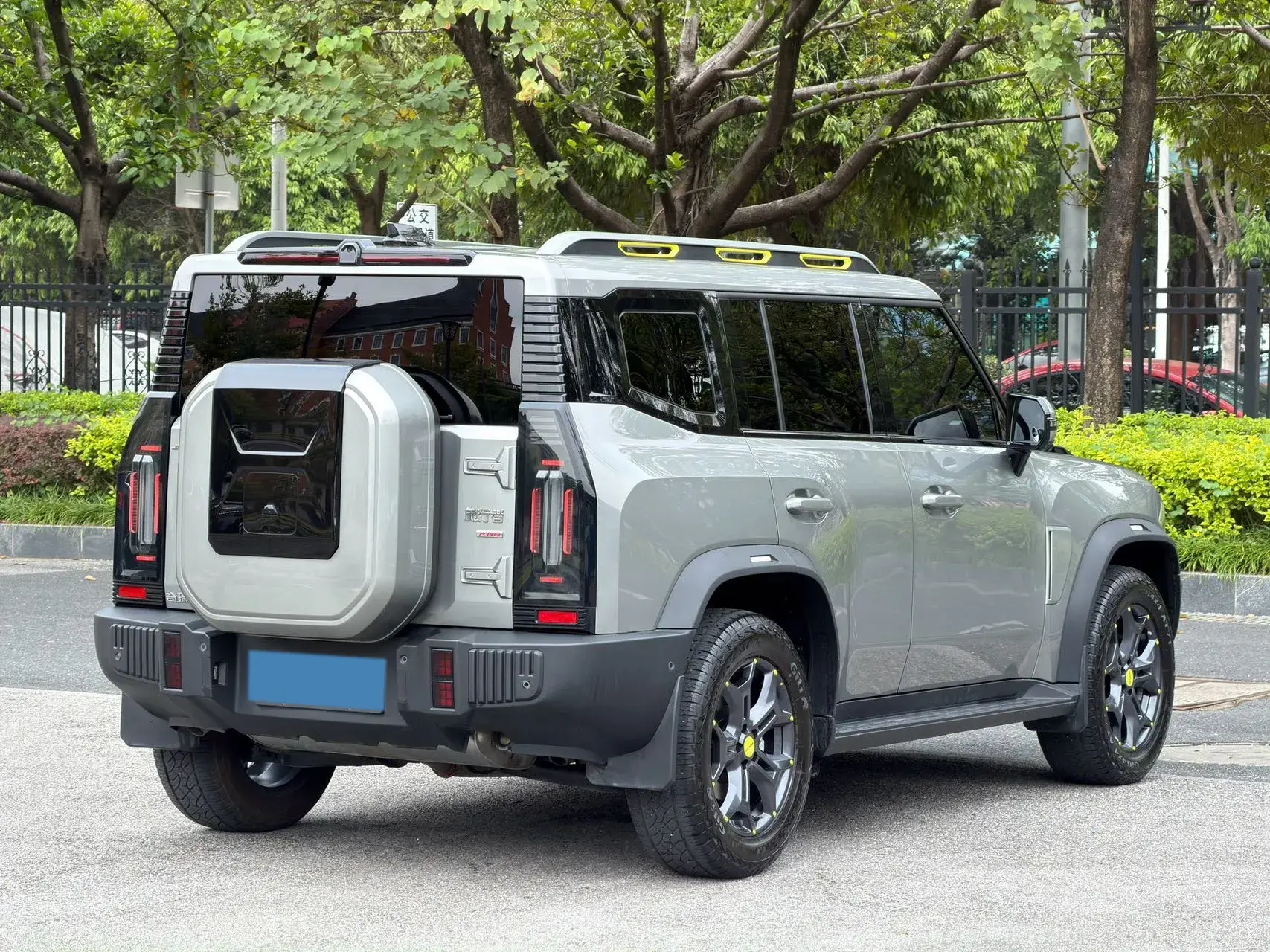 2023 JETOUR TRAVELLER thumbnail 4