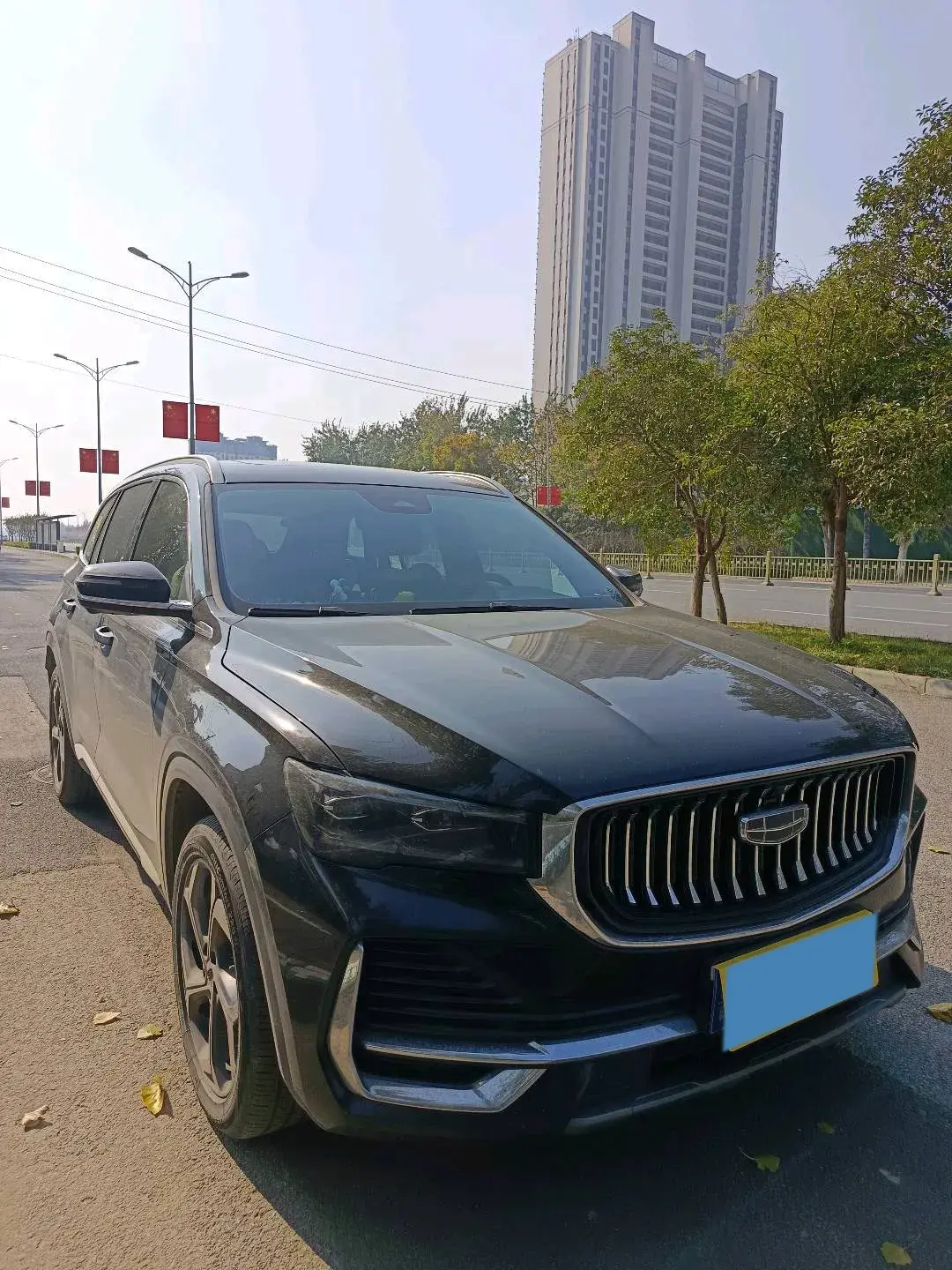 2021 GEELY MONJARO thumbnail 3