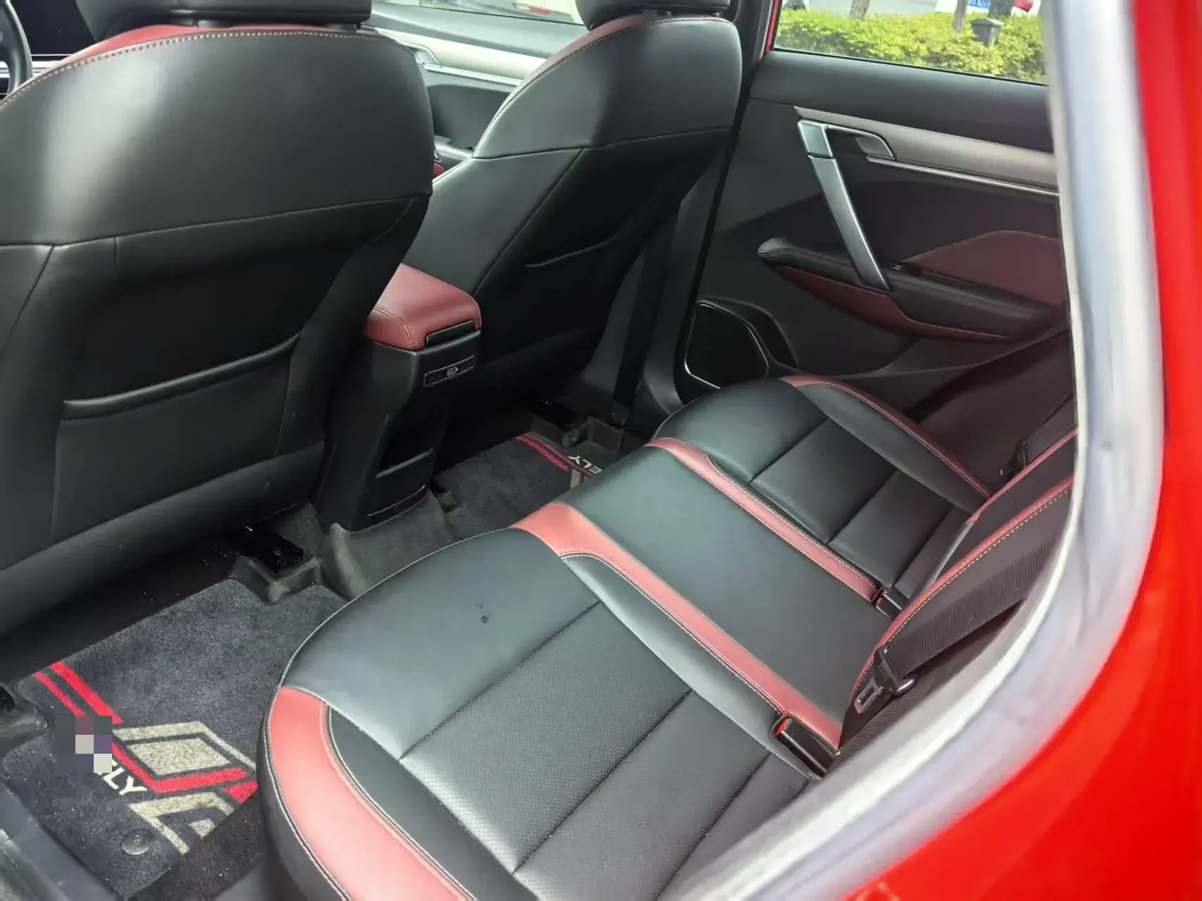 2020 GEELY COOLRAY thumbnail 3