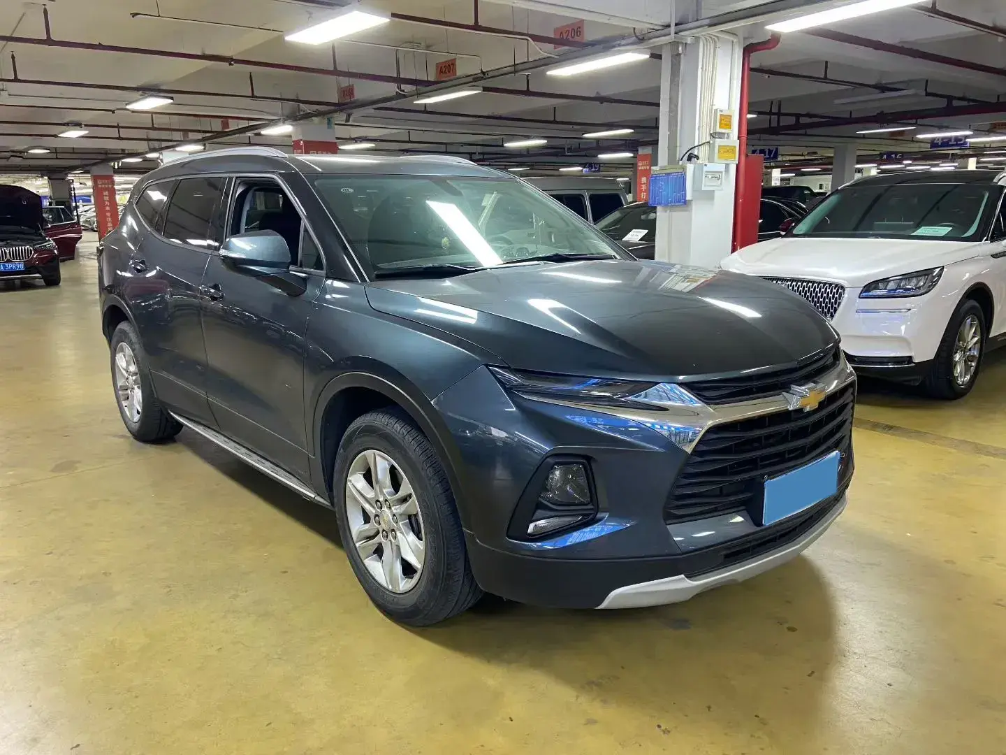 2020 CHEVROLET BLAZER thumbnail 2