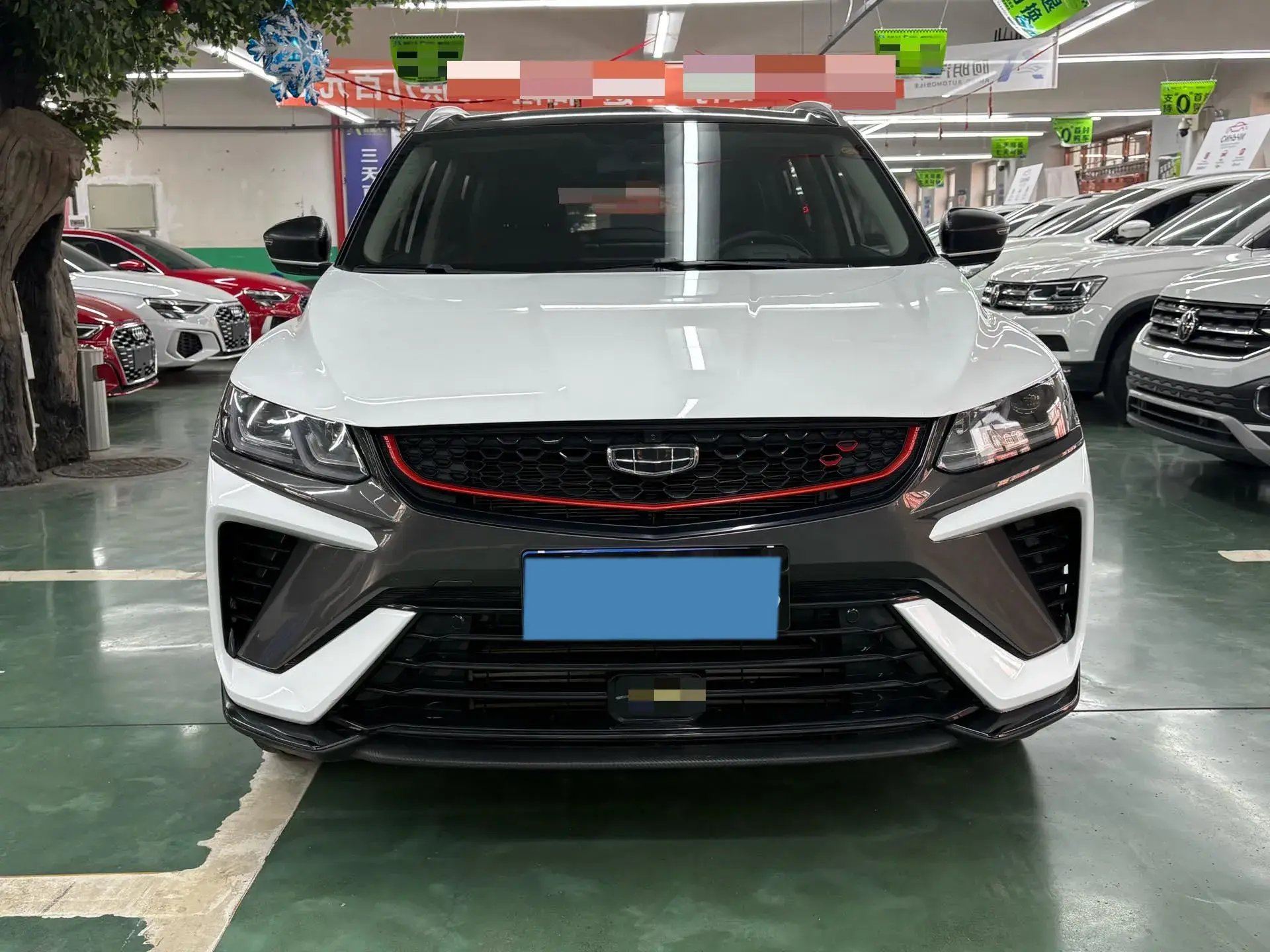 2021 GEELY COOLRAY thumbnail 2